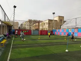 مدرسه بهان، تصویر کلی از زمین چمن مجتمع آموزشی بهان منطقه 5